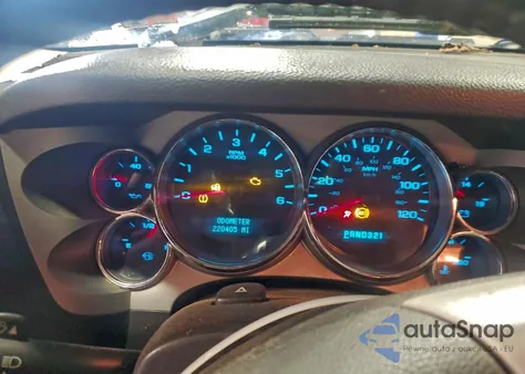 2008 Chevrolet Silverado K1500 z USA, uszkodzony, nr VIN 2GCEK190681226830